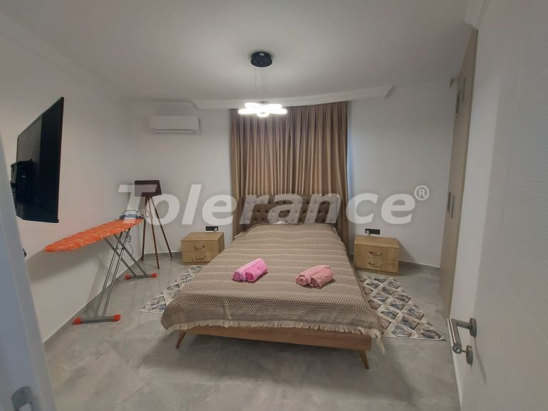 Apartment in Kyrenia, Northern Cyprus with pool - 92257 Apartment in Kyrenia, Northern Cyprus with pool - buy realty in Turkey - 92257