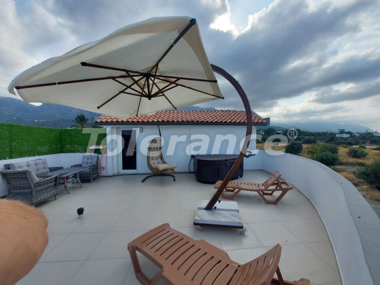 Apartment in Kyrenia, Northern Cyprus with pool - 92264 Apartment in Kyrenia, Northern Cyprus with pool - buy realty in Turkey - 92264