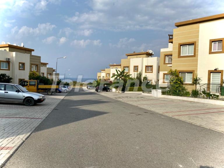 آپارتمان که در گیرنه, قبرس شمالی استخر - 92308 آپارتمان که در گیرنه, قبرس شمالی استخر - خرید ملک در ترکیه - 92308