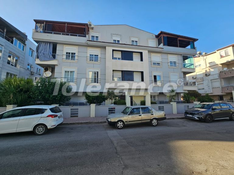 Apartment in Lara, Antalya - buy realty in Turkey - 127520
