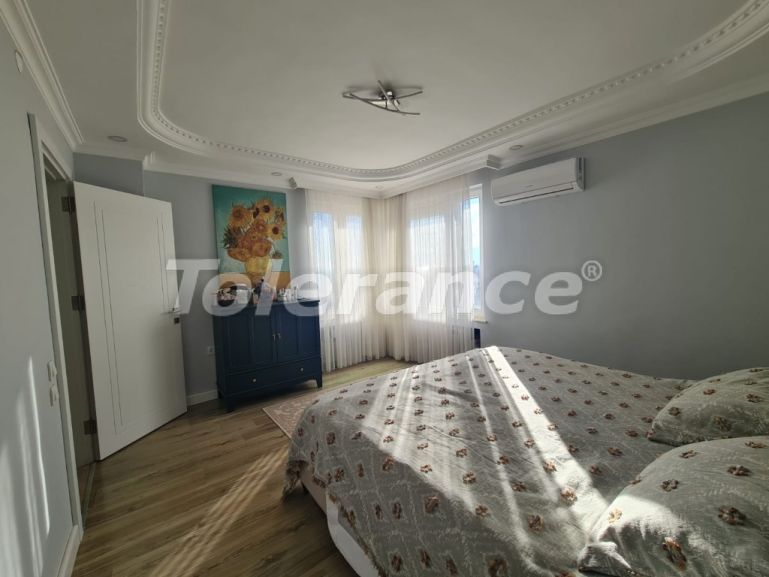 آپارتمان که در لارا, آنتالیا منظره دریا - خرید ملک در ترکیه - 134597