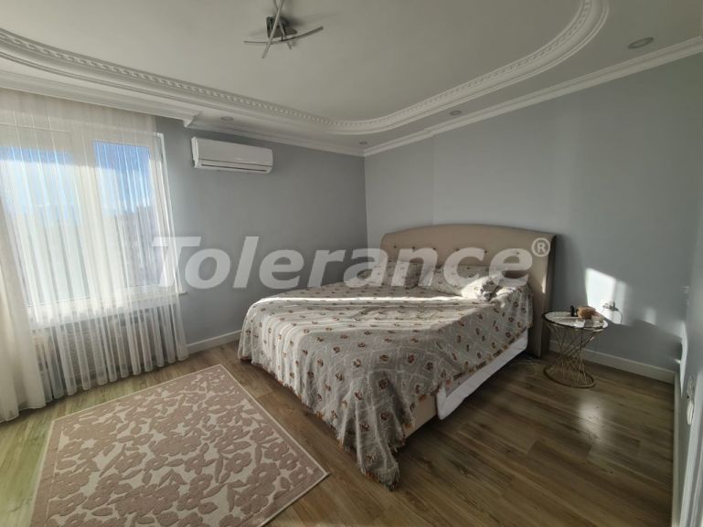 آپارتمان که در لارا, آنتالیا منظره دریا - خرید ملک در ترکیه - 134604