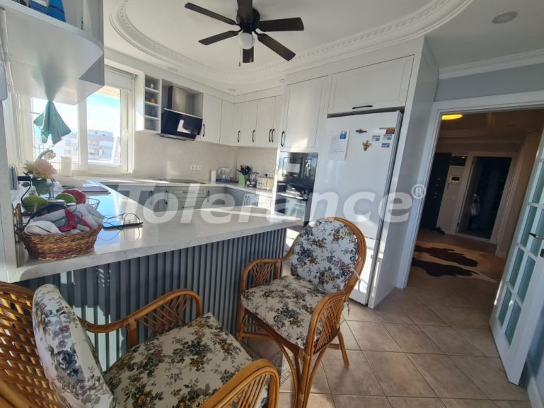 آپارتمان که در لارا, آنتالیا منظره دریا - خرید ملک در ترکیه - 134607