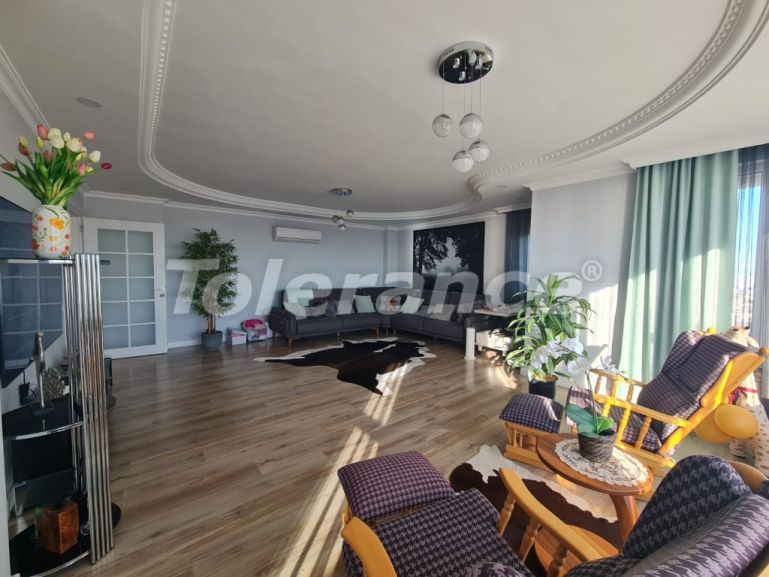 آپارتمان که در لارا, آنتالیا منظره دریا - خرید ملک در ترکیه - 134620