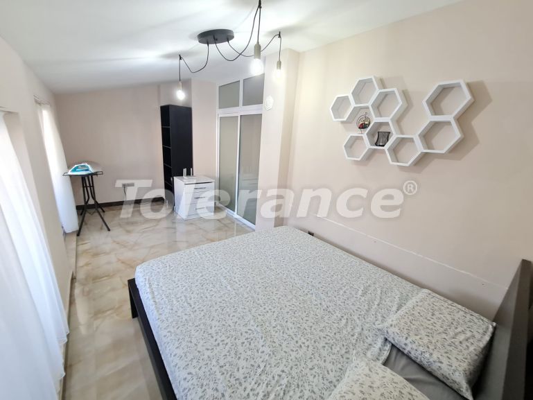 Apartment in Lara, Antalya - buy realty in Turkey - 97982