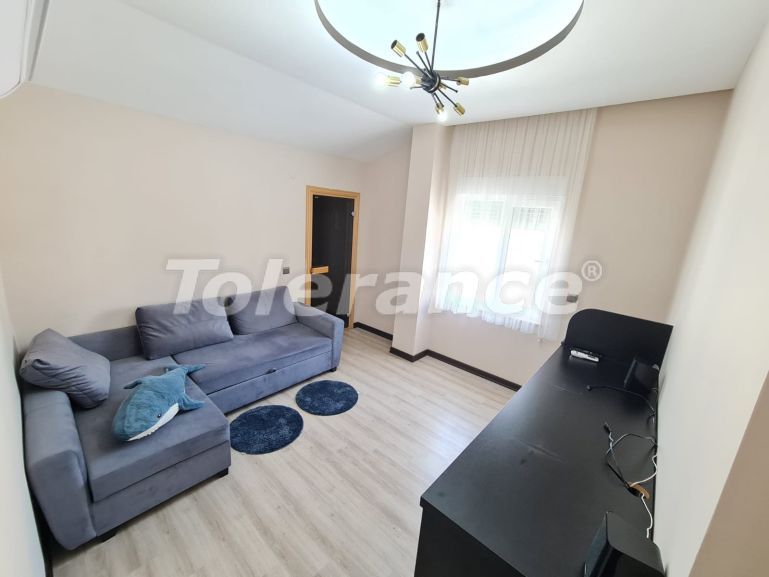 Apartment in Lara, Antalya - buy realty in Turkey - 98000