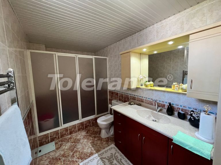 آپارتمان که در لارا, آنتالیا استخر - خرید ملک در ترکیه - 98305