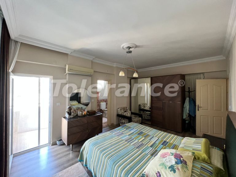 آپارتمان که در لارا, آنتالیا استخر - خرید ملک در ترکیه - 98313