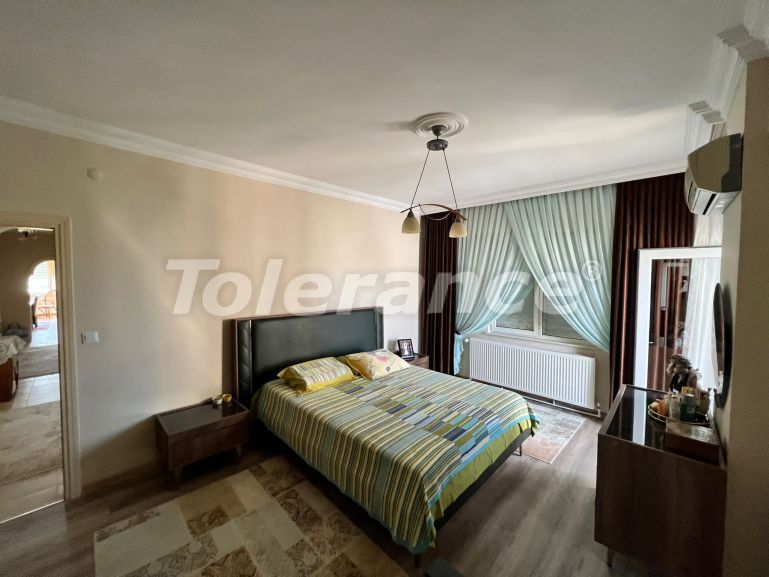 آپارتمان که در لارا, آنتالیا استخر - خرید ملک در ترکیه - 98315