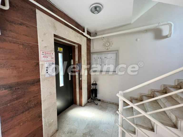 آپارتمان که در لارا, آنتالیا استخر - خرید ملک در ترکیه - 98325