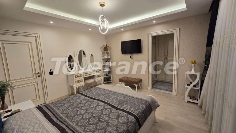 Apartment in Mezitli, Mersin with pool - 111991 Apartment in Mezitli, Mersin with pool - buy realty in Turkey - 111991