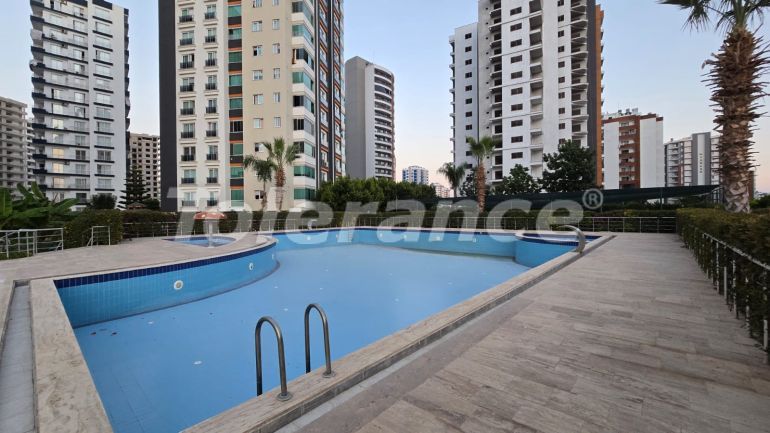 Apartment in Mezitli, Mersin with pool - 112024 Apartment in Mezitli, Mersin with pool - buy realty in Turkey - 112024