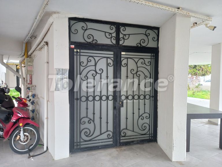 آپارتمان که در مزیتلی, مرسین منظره دریا - خرید ملک در ترکیه - 117299