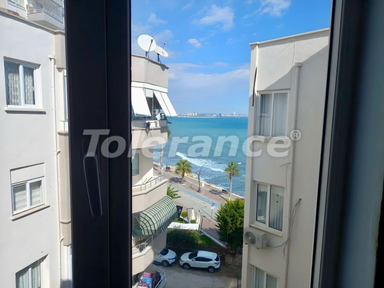 آپارتمان که در مزیتلی, مرسین منظره دریا - خرید ملک در ترکیه - 117423