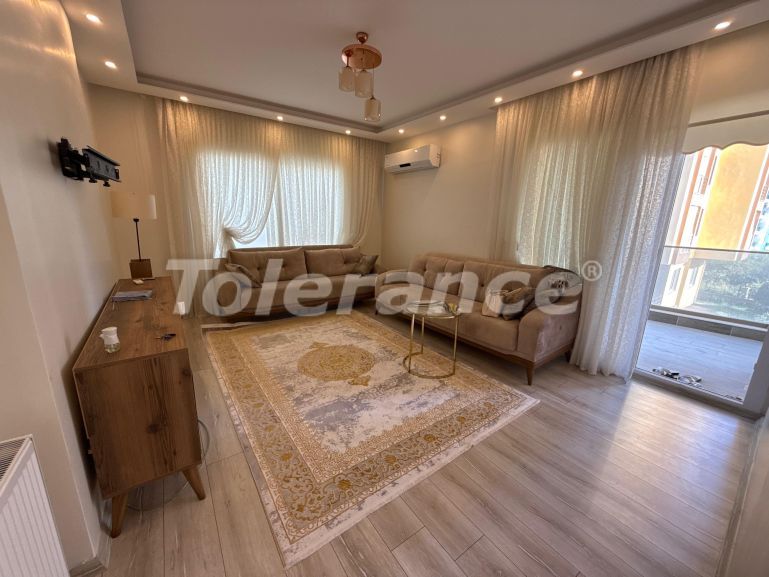 Appartement in Mezitli, Mersin zwembad - onroerend goed kopen in Turkije - 130104