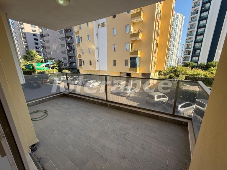 Appartement in Mezitli, Mersin zwembad - onroerend goed kopen in Turkije - 130110