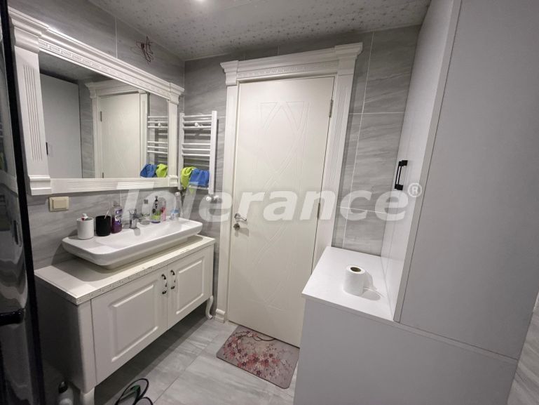 Appartement in Mezitli, Mersin zwembad - onroerend goed kopen in Turkije - 130121