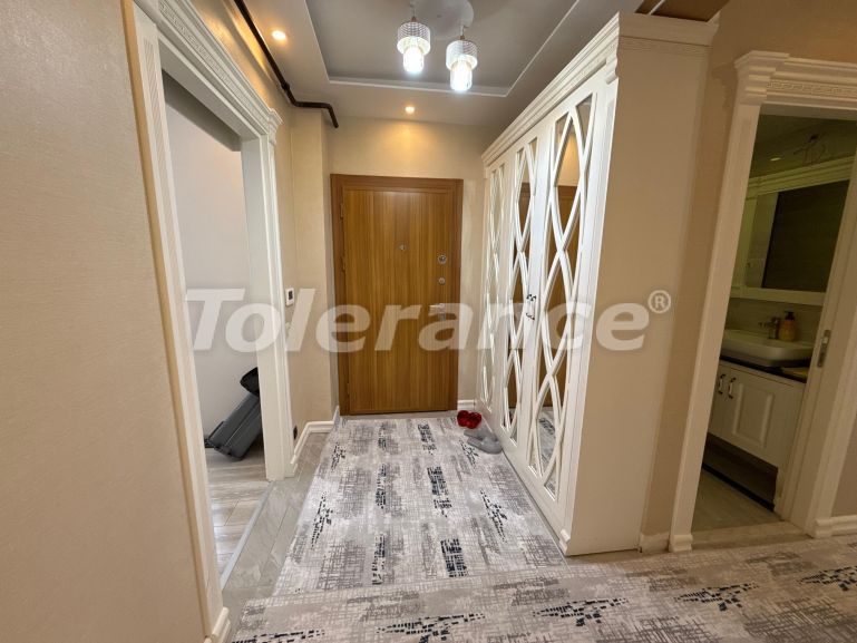 Appartement in Mezitli, Mersin zwembad - onroerend goed kopen in Turkije - 130128