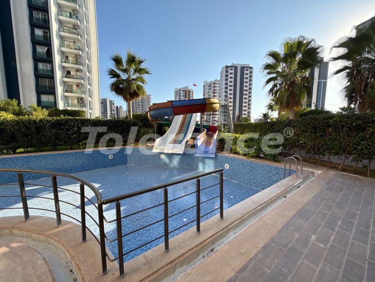 Appartement in Mezitli, Mersin zwembad - onroerend goed kopen in Turkije - 130141