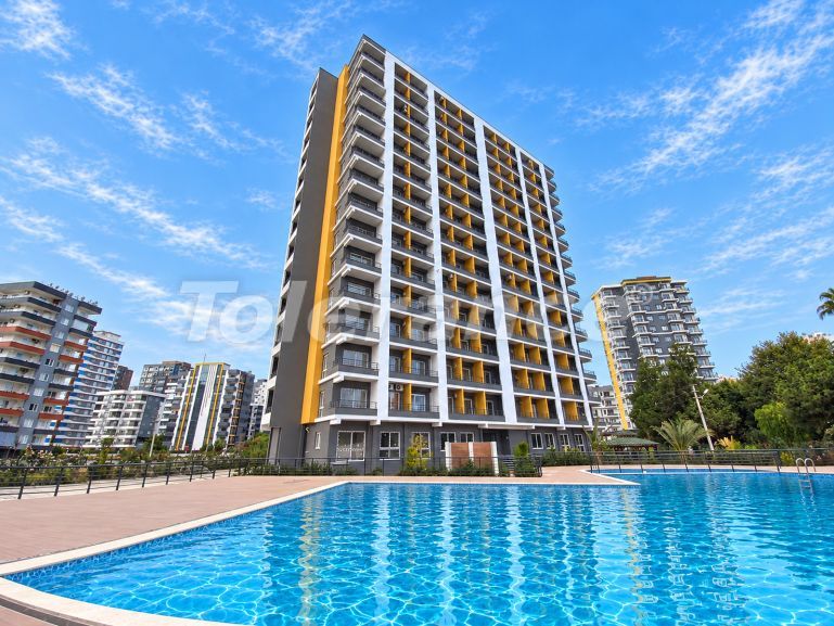 Appartement in Mezitli, Mersin zeezicht met zwembad - onroerend goed kopen in Turkije - 146819
