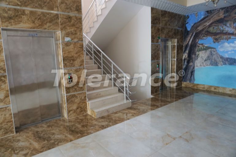 آپارتمان از سازنده که در مزیتلی, مرسین استخر - خرید ملک در ترکیه - 47586