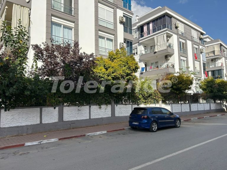 Apartment in Muratpaşa, Antalya with pool - buy realty in Turkey - 103001