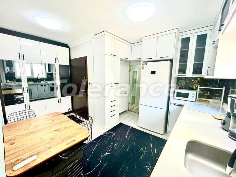 Apartment in Muratpaşa, Antalya with pool - buy realty in Turkey - 103007