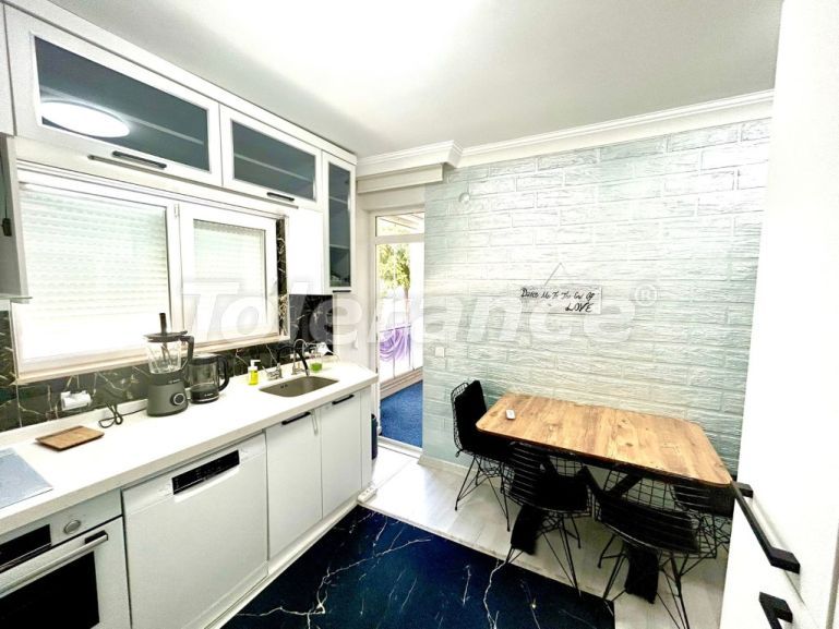 Apartment in Muratpaşa, Antalya with pool - buy realty in Turkey - 103011