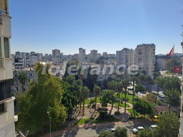 Apartment in Muratpaşa, Antalya - buy realty in Turkey - 103062