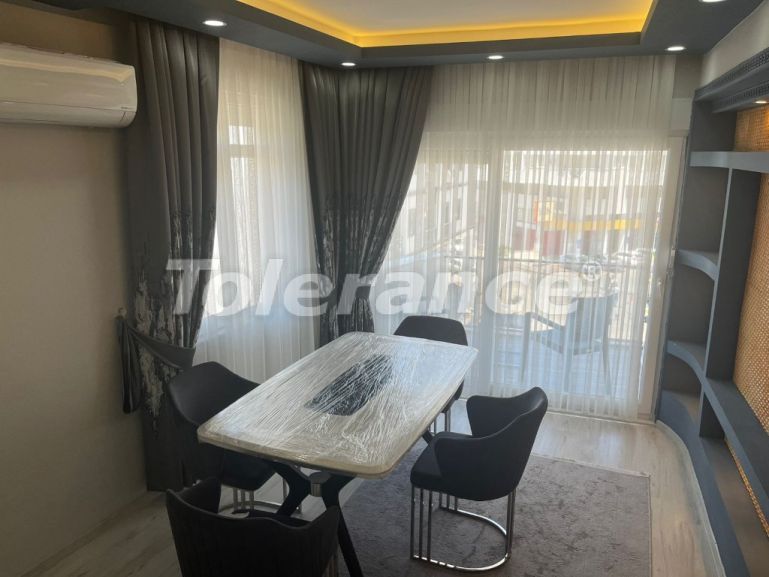 Apartment in Muratpaşa, Antalya - buy realty in Turkey - 109177