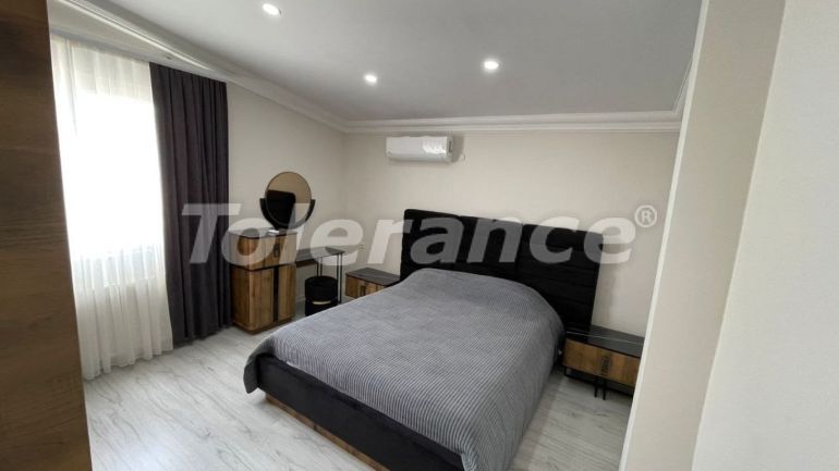 Apartment in Muratpaşa, Antalya - buy realty in Turkey - 109860