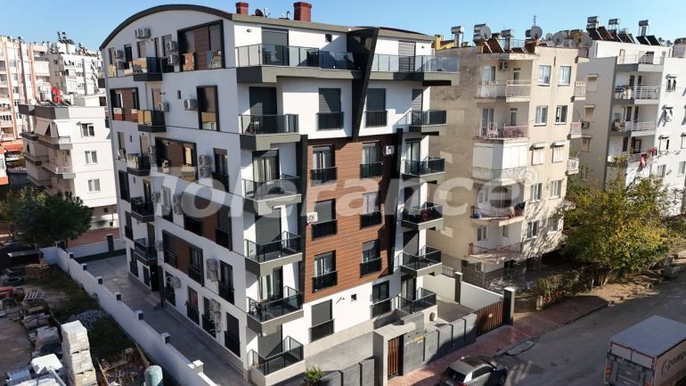 Apartment in Muratpaşa, Antalya - buy realty in Turkey - 124510