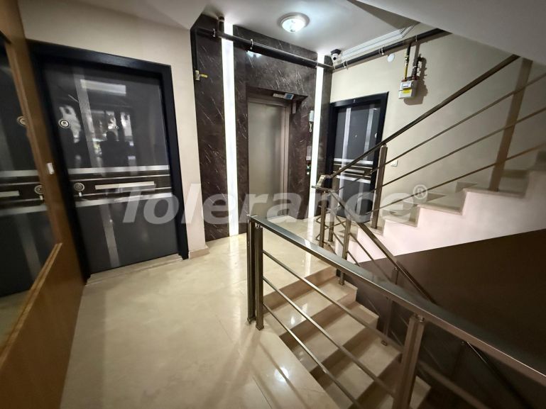Apartment in Muratpaşa, Antalya - buy realty in Turkey - 127516
