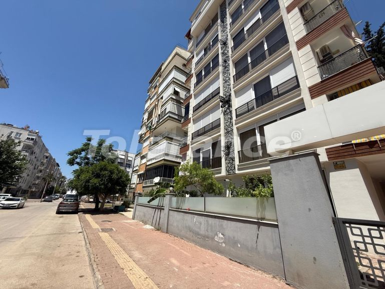 Apartment in Muratpaşa, Antalya - buy realty in Turkey - 127518