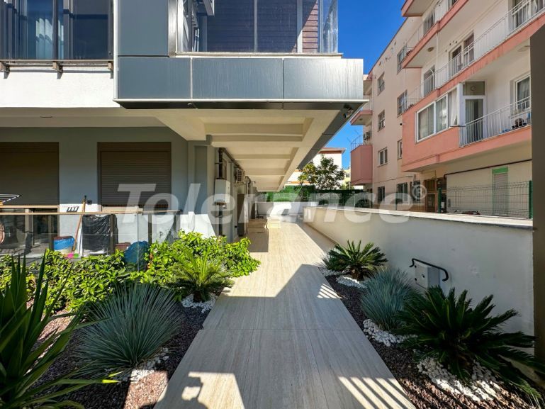Apartment from developer in Muratpaşa, Antalya - buy realty in Turkey - 146378