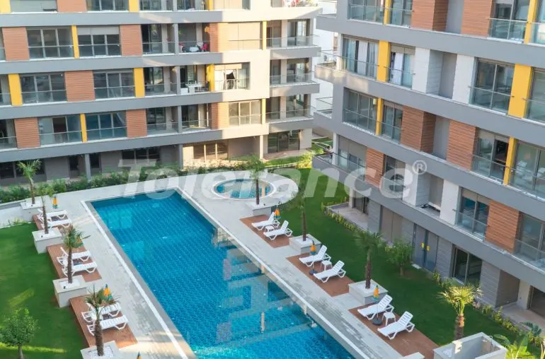 Apartment du développeur еn Muratpaşa, Antalya piscine - acheter un bien immobilier en Turquie - 15897