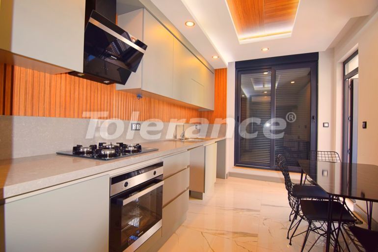 Apartment from developer in Muratpaşa, Antalya - buy realty in Turkey - 17053