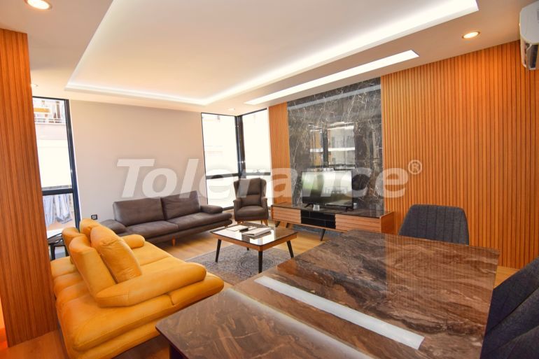 Apartment from developer in Muratpaşa, Antalya - buy realty in Turkey - 17060