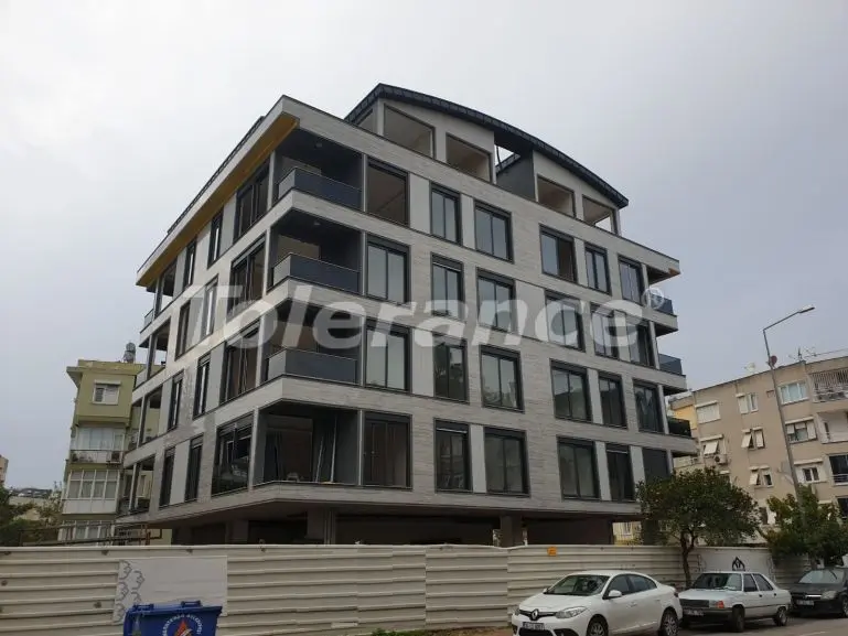 Apartment in Muratpaşa, Antalya - buy realty in Turkey - 22255