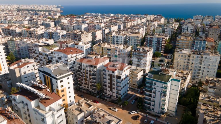 Apartment from developer in Muratpaşa, Antalya - buy realty in Turkey - 29941