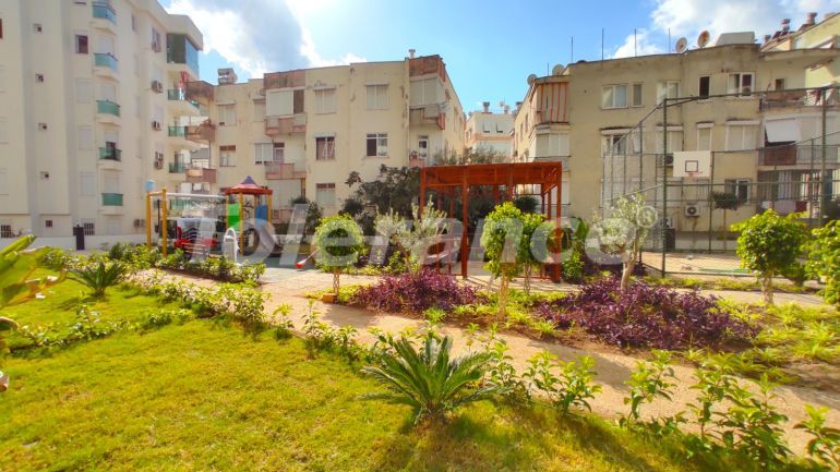Apartment from developer in Muratpaşa, Antalya - buy realty in Turkey - 30753