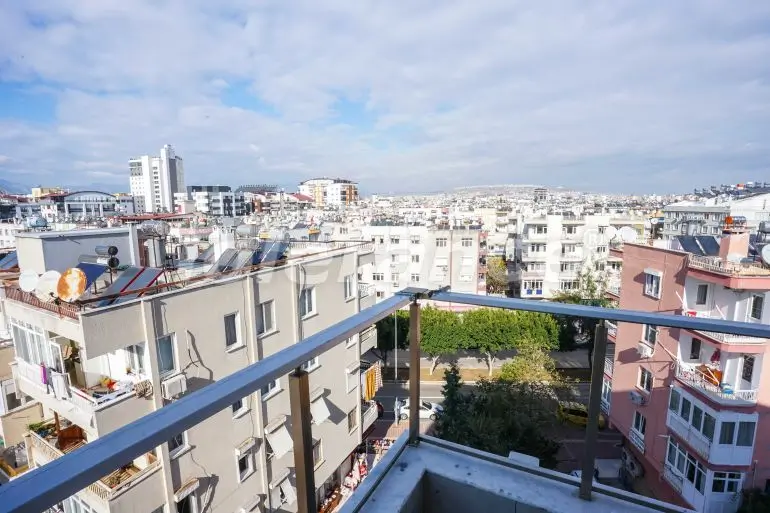 Apartment in Muratpaşa, Antalya - buy realty in Turkey - 32821