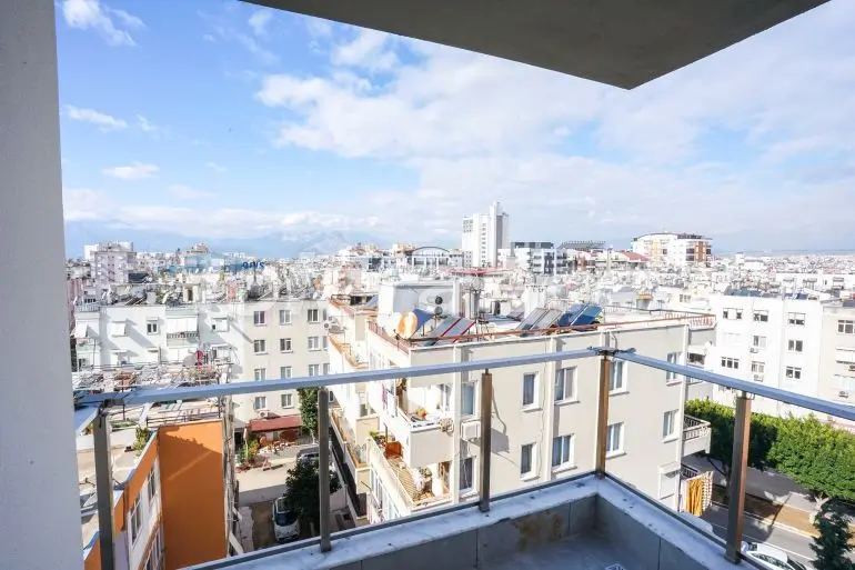 Apartment in Muratpaşa, Antalya - buy realty in Turkey - 32822