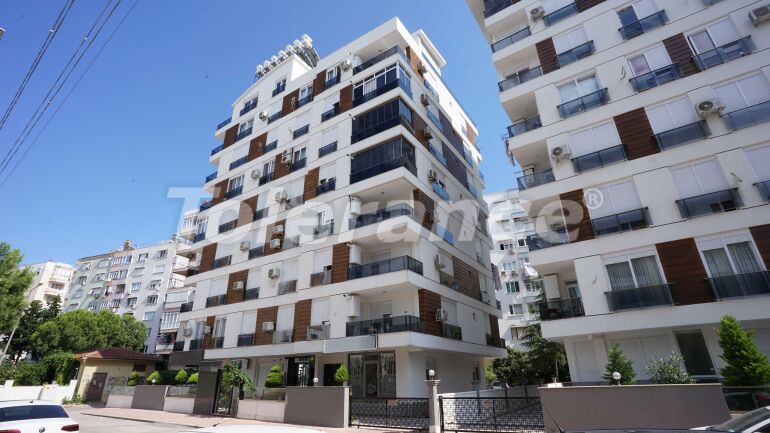 Apartment in Muratpaşa, Antalya - buy realty in Turkey - 56561