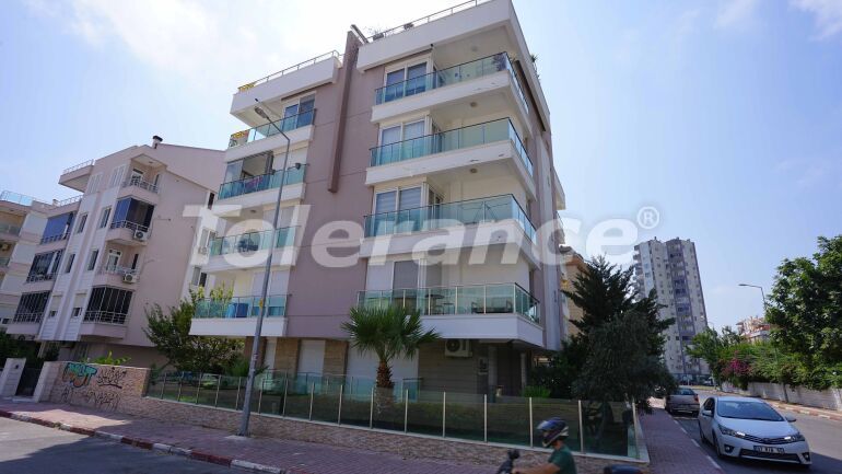 Apartment in Muratpaşa, Antalya - buy realty in Turkey - 57660