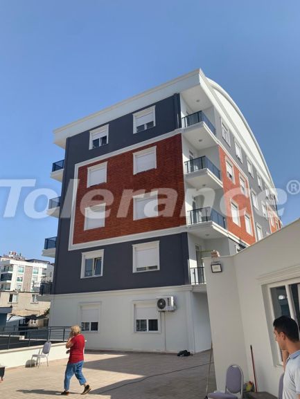 Apartment in Muratpaşa, Antalya with pool - buy realty in Turkey - 67019