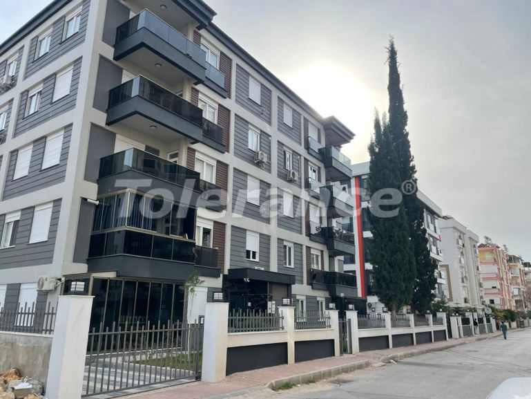 Apartment in Muratpaşa, Antalya - buy realty in Turkey - 70632