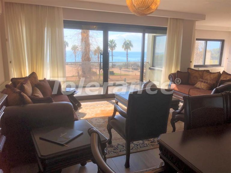 Apartment in Muratpaşa, Antalya with sea view - buy realty in Turkey - 78515
