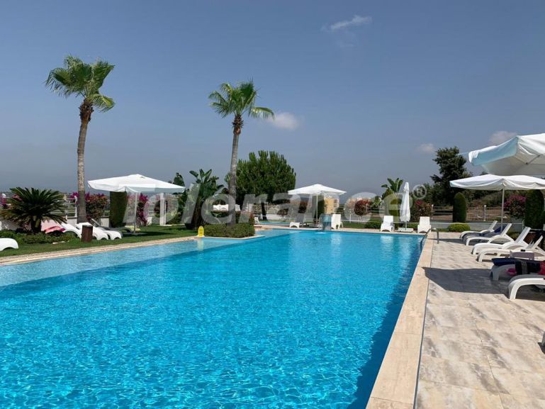 شقق في:في سيدا مسبح - شراء عقار في تركيا - 137222