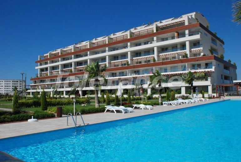 شقق في:في سيدا مسبح - شراء عقار في تركيا - 137229